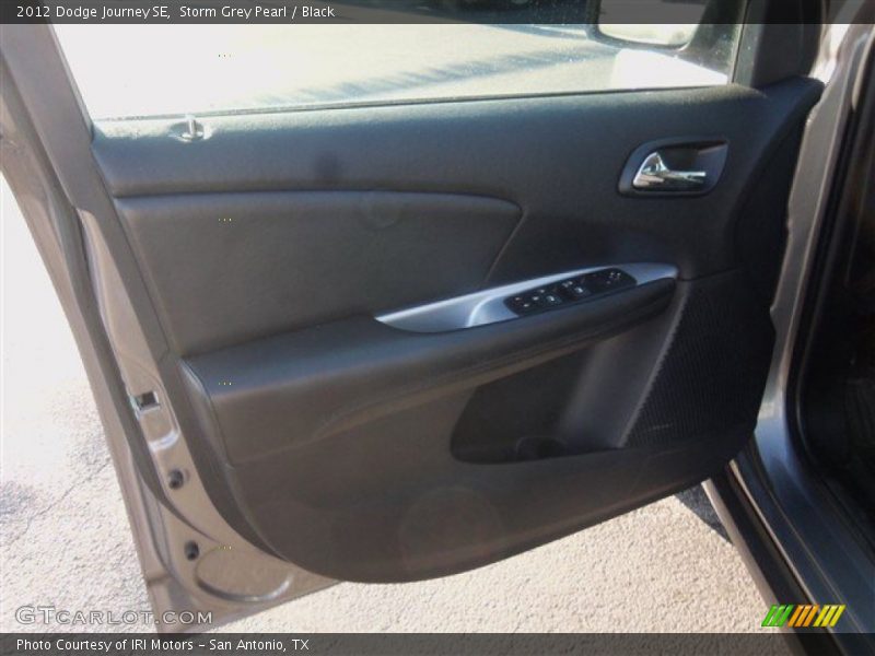 Storm Grey Pearl / Black 2012 Dodge Journey SE