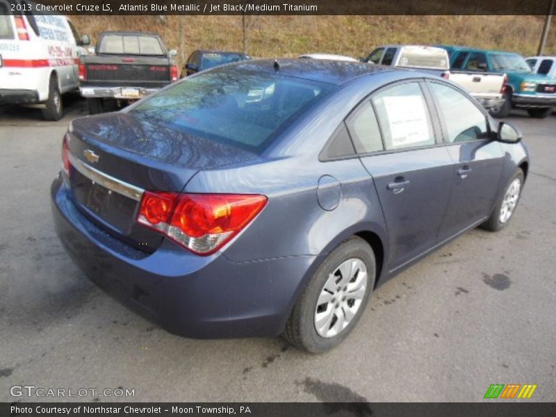 Atlantis Blue Metallic / Jet Black/Medium Titanium 2013 Chevrolet Cruze LS