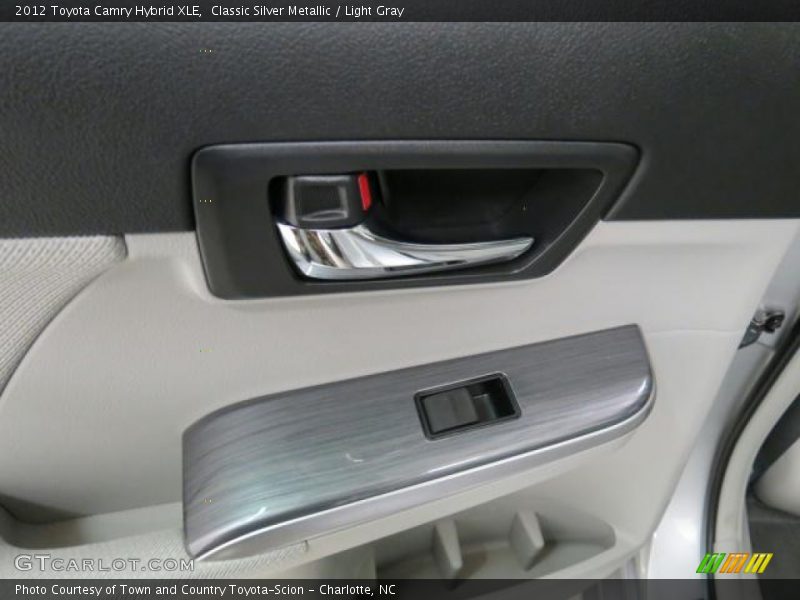 Classic Silver Metallic / Light Gray 2012 Toyota Camry Hybrid XLE