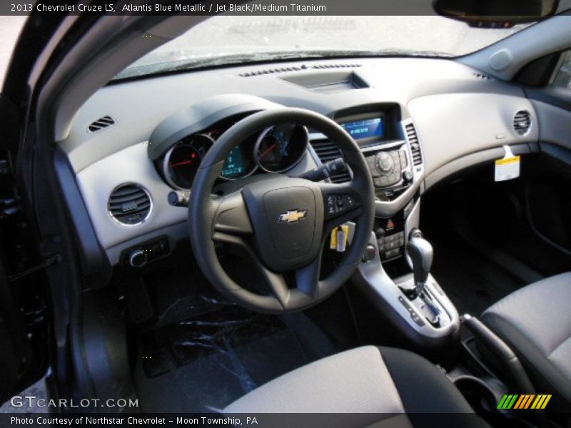 Atlantis Blue Metallic / Jet Black/Medium Titanium 2013 Chevrolet Cruze LS