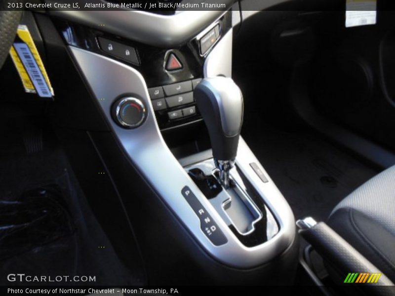 Atlantis Blue Metallic / Jet Black/Medium Titanium 2013 Chevrolet Cruze LS