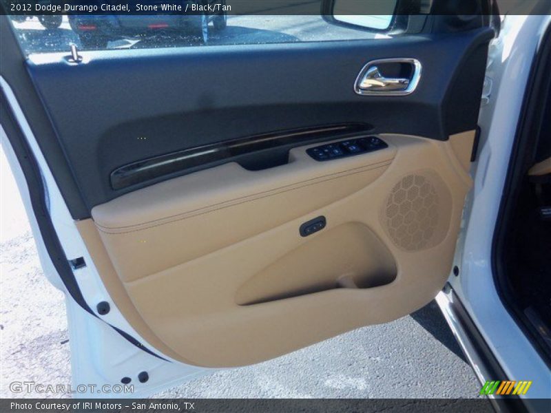 Stone White / Black/Tan 2012 Dodge Durango Citadel