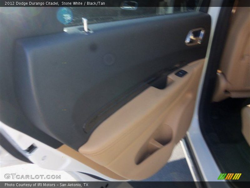 Stone White / Black/Tan 2012 Dodge Durango Citadel