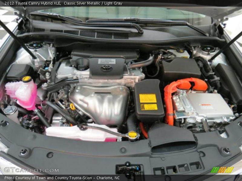 Classic Silver Metallic / Light Gray 2012 Toyota Camry Hybrid XLE
