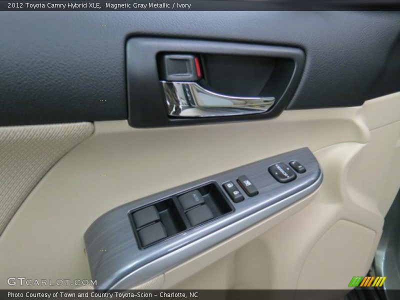 Magnetic Gray Metallic / Ivory 2012 Toyota Camry Hybrid XLE