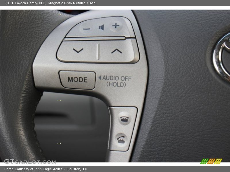 Magnetic Gray Metallic / Ash 2011 Toyota Camry XLE