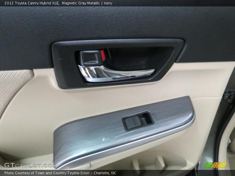 Magnetic Gray Metallic / Ivory 2012 Toyota Camry Hybrid XLE