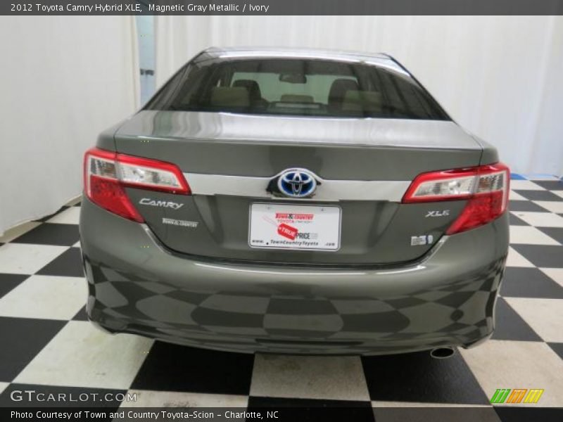 Magnetic Gray Metallic / Ivory 2012 Toyota Camry Hybrid XLE