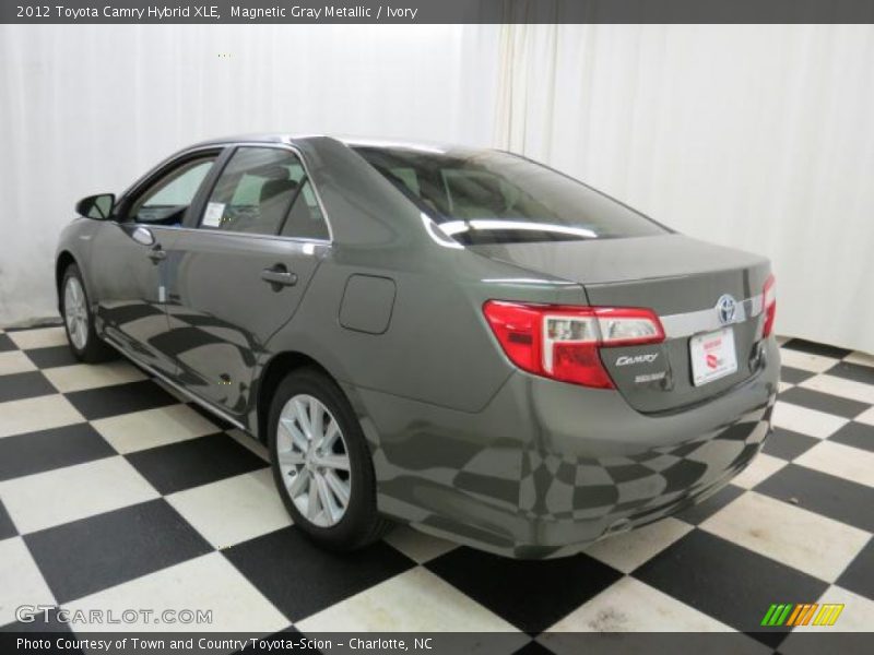 Magnetic Gray Metallic / Ivory 2012 Toyota Camry Hybrid XLE