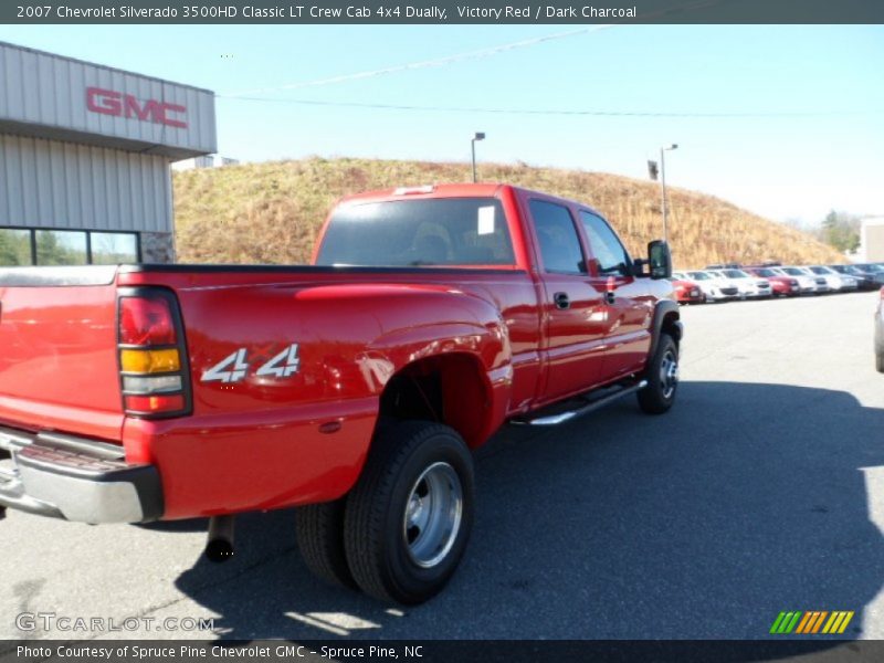 Victory Red / Dark Charcoal 2007 Chevrolet Silverado 3500HD Classic LT Crew Cab 4x4 Dually