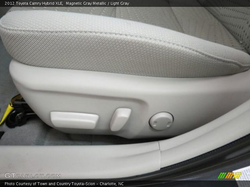 Magnetic Gray Metallic / Light Gray 2012 Toyota Camry Hybrid XLE