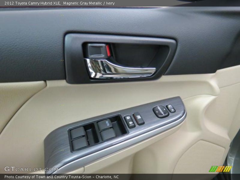 Magnetic Gray Metallic / Ivory 2012 Toyota Camry Hybrid XLE