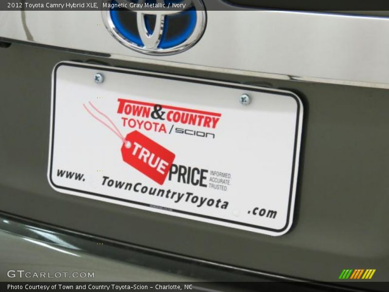 Magnetic Gray Metallic / Ivory 2012 Toyota Camry Hybrid XLE