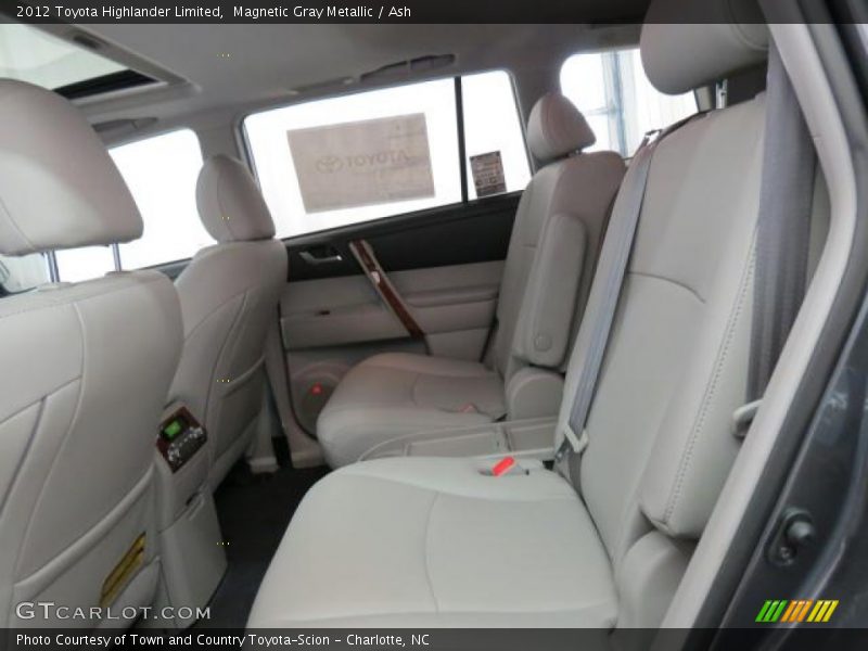 Magnetic Gray Metallic / Ash 2012 Toyota Highlander Limited