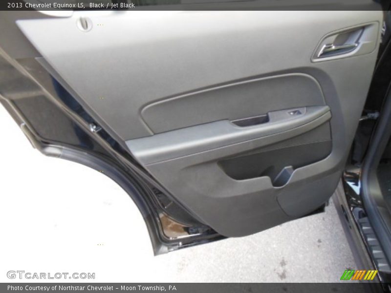 Black / Jet Black 2013 Chevrolet Equinox LS