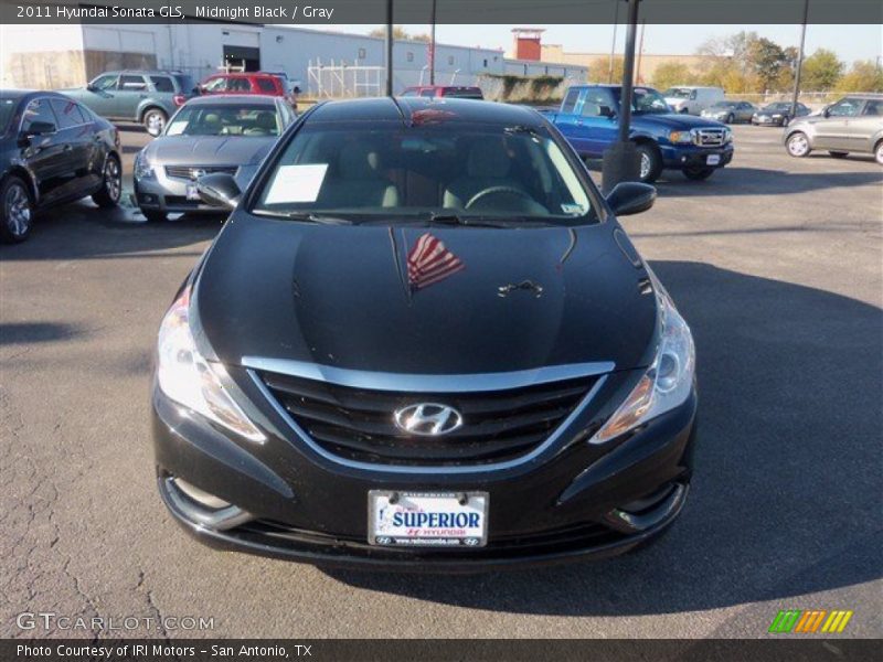 Midnight Black / Gray 2011 Hyundai Sonata GLS