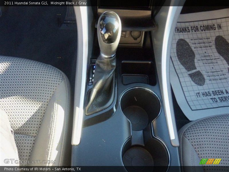 Midnight Black / Gray 2011 Hyundai Sonata GLS