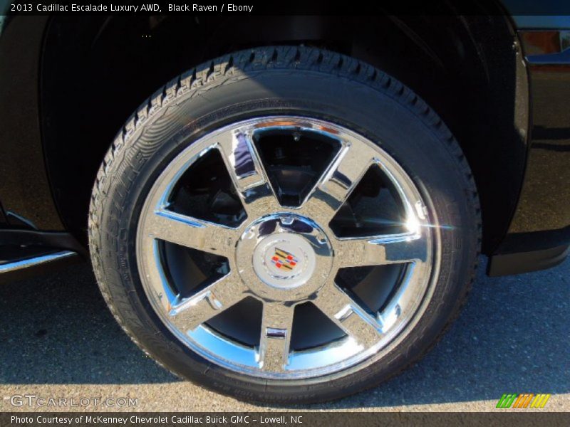  2013 Escalade Luxury AWD Wheel