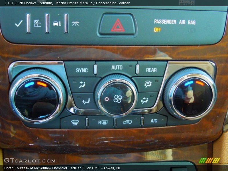 Controls of 2013 Enclave Premium