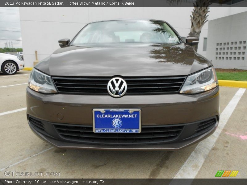 Toffee Brown Metallic / Cornsilk Beige 2013 Volkswagen Jetta SE Sedan