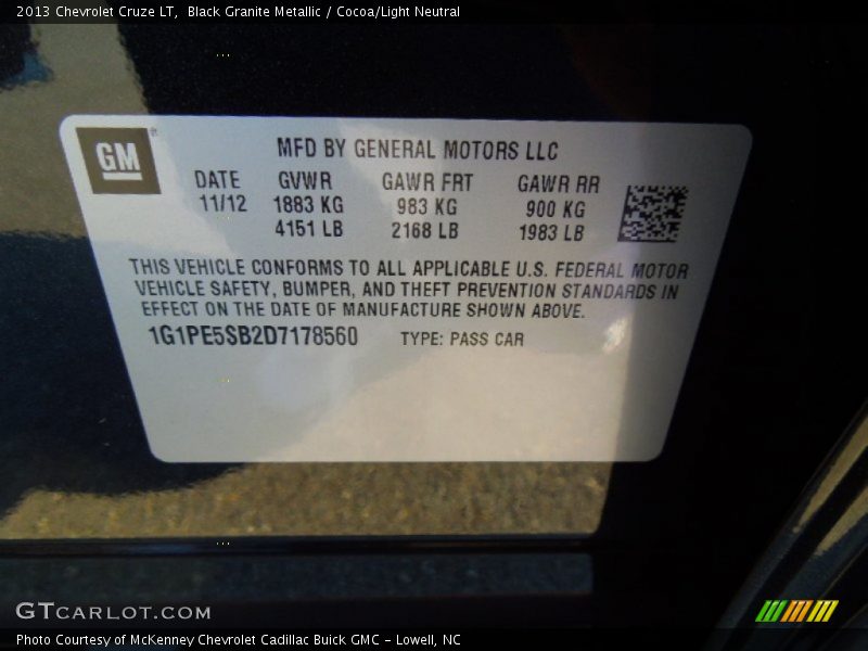 Black Granite Metallic / Cocoa/Light Neutral 2013 Chevrolet Cruze LT