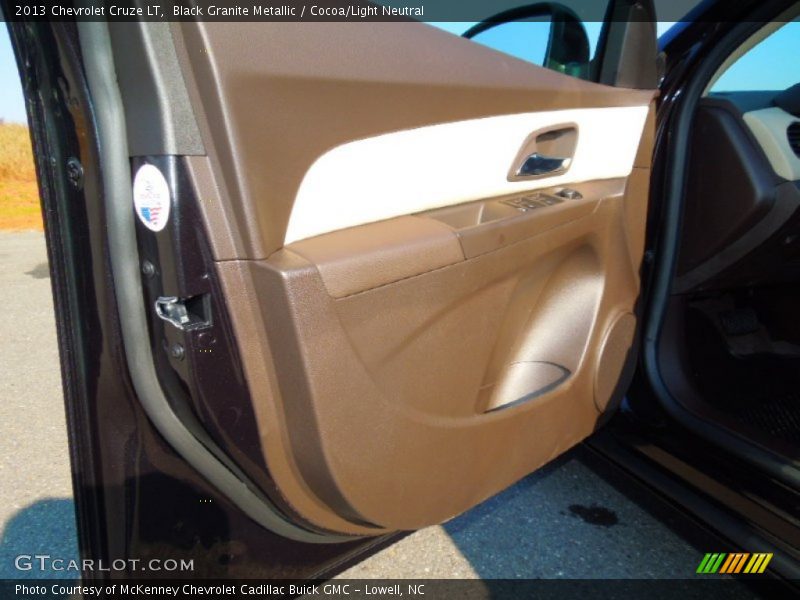 Black Granite Metallic / Cocoa/Light Neutral 2013 Chevrolet Cruze LT