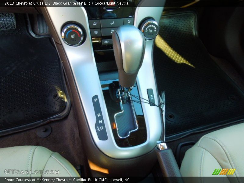 Black Granite Metallic / Cocoa/Light Neutral 2013 Chevrolet Cruze LT