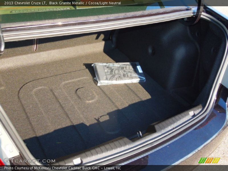 Black Granite Metallic / Cocoa/Light Neutral 2013 Chevrolet Cruze LT