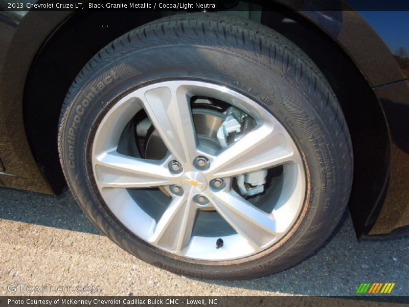 Black Granite Metallic / Cocoa/Light Neutral 2013 Chevrolet Cruze LT