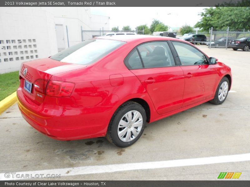 Tornado Red / Titan Black 2013 Volkswagen Jetta SE Sedan