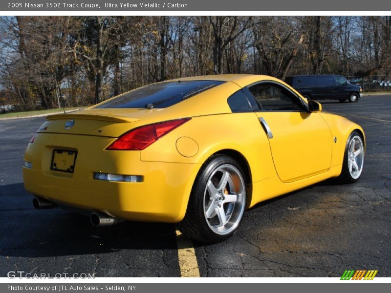  2005 350Z Track Coupe Ultra Yellow Metallic