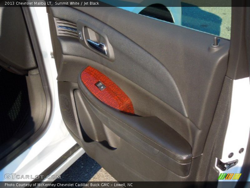 Summit White / Jet Black 2013 Chevrolet Malibu LT