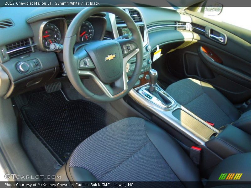 Summit White / Jet Black 2013 Chevrolet Malibu LT