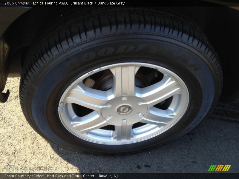Brilliant Black / Dark Slate Gray 2006 Chrysler Pacifica Touring AWD