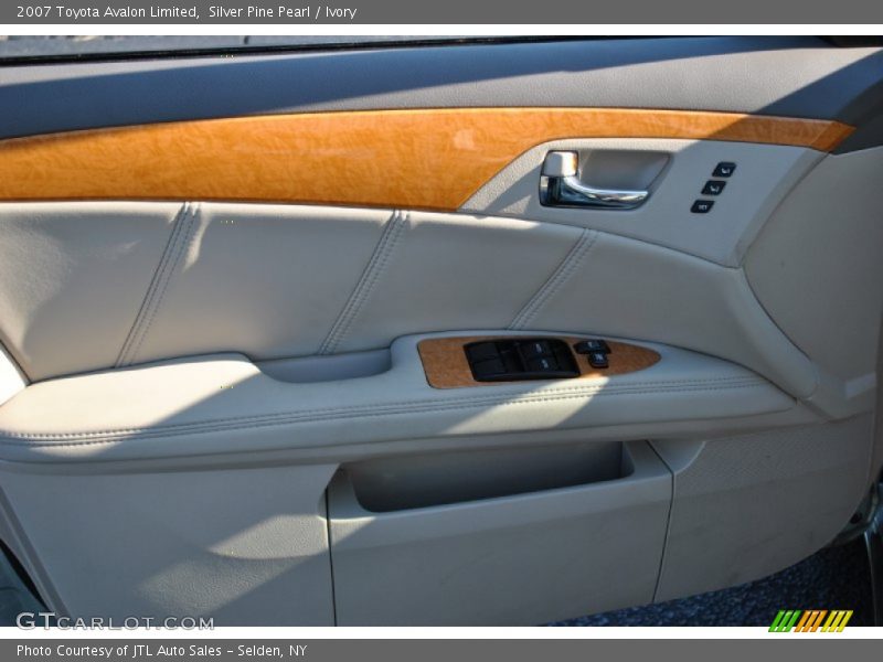 Silver Pine Pearl / Ivory 2007 Toyota Avalon Limited