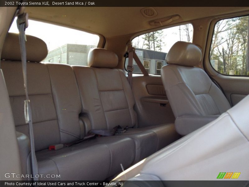 Desert Sand Mica / Oak 2002 Toyota Sienna XLE