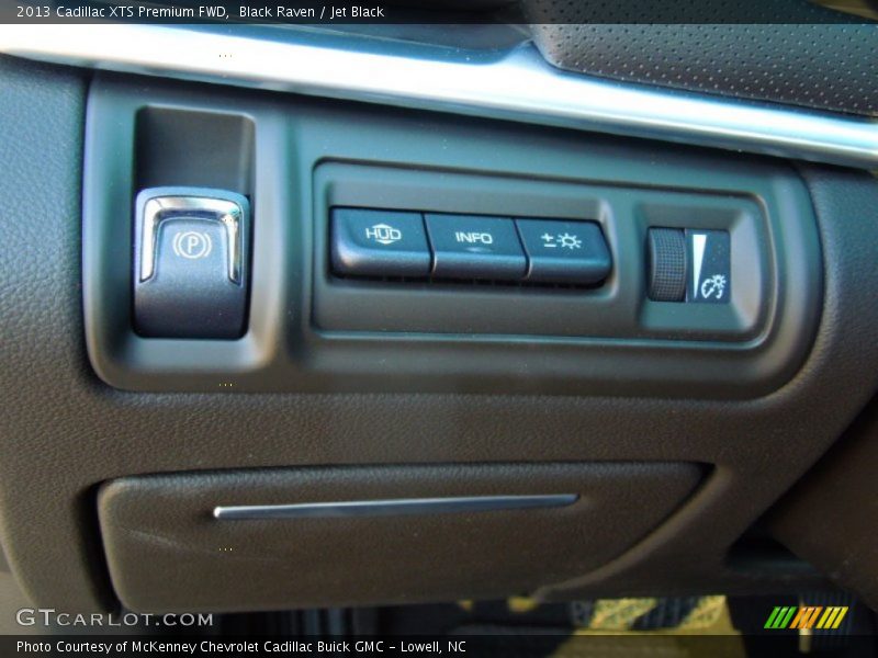 Black Raven / Jet Black 2013 Cadillac XTS Premium FWD