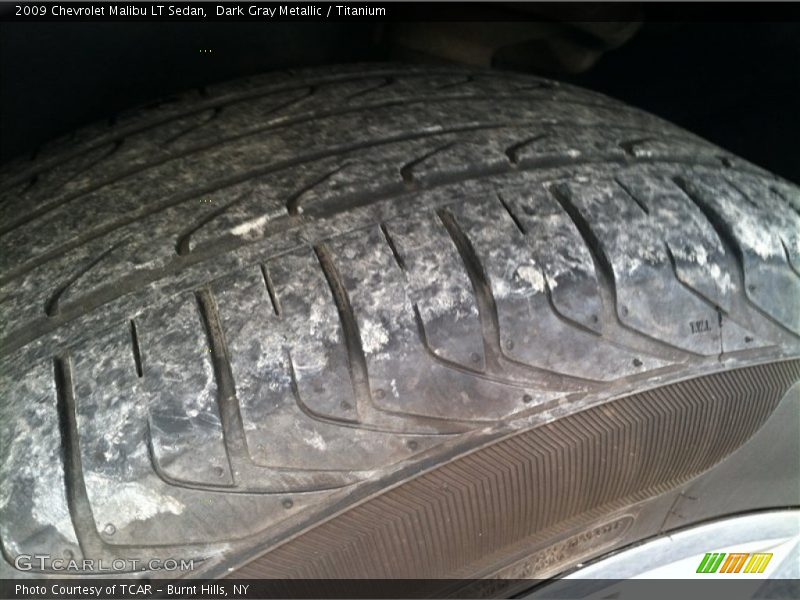 Dark Gray Metallic / Titanium 2009 Chevrolet Malibu LT Sedan