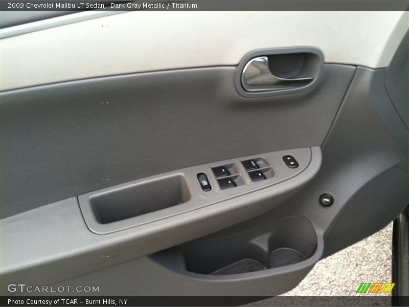 Dark Gray Metallic / Titanium 2009 Chevrolet Malibu LT Sedan