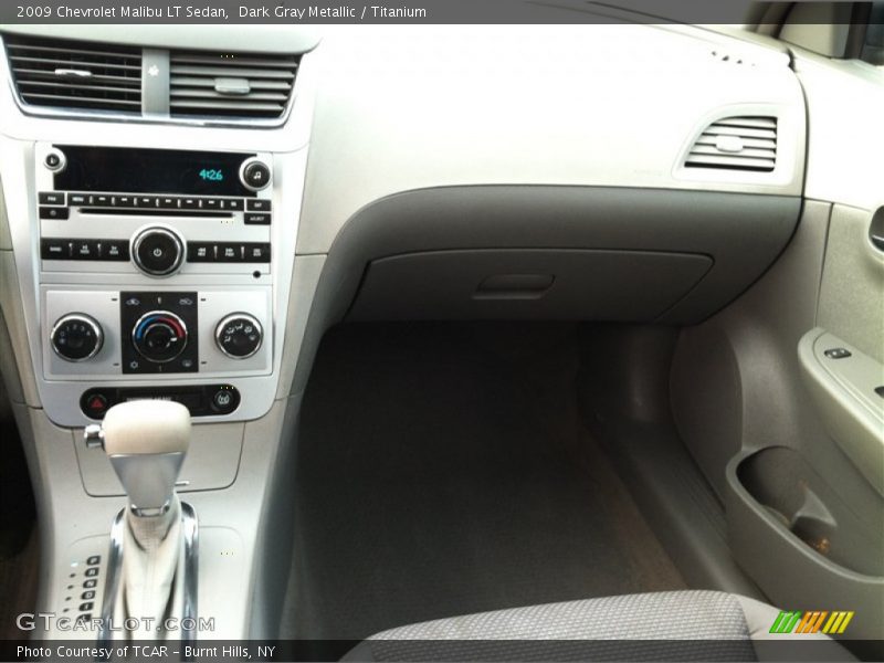 Dark Gray Metallic / Titanium 2009 Chevrolet Malibu LT Sedan