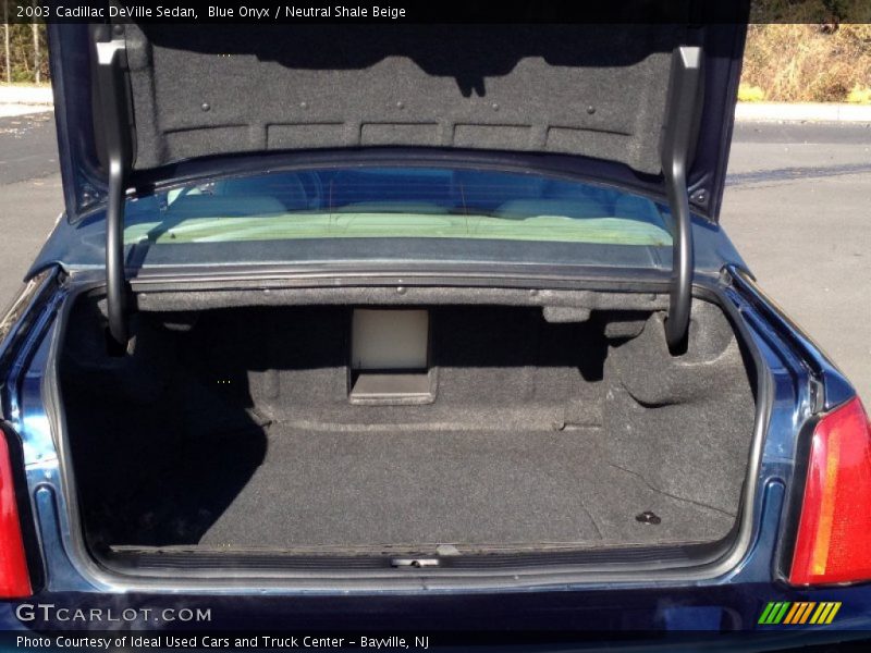 Blue Onyx / Neutral Shale Beige 2003 Cadillac DeVille Sedan
