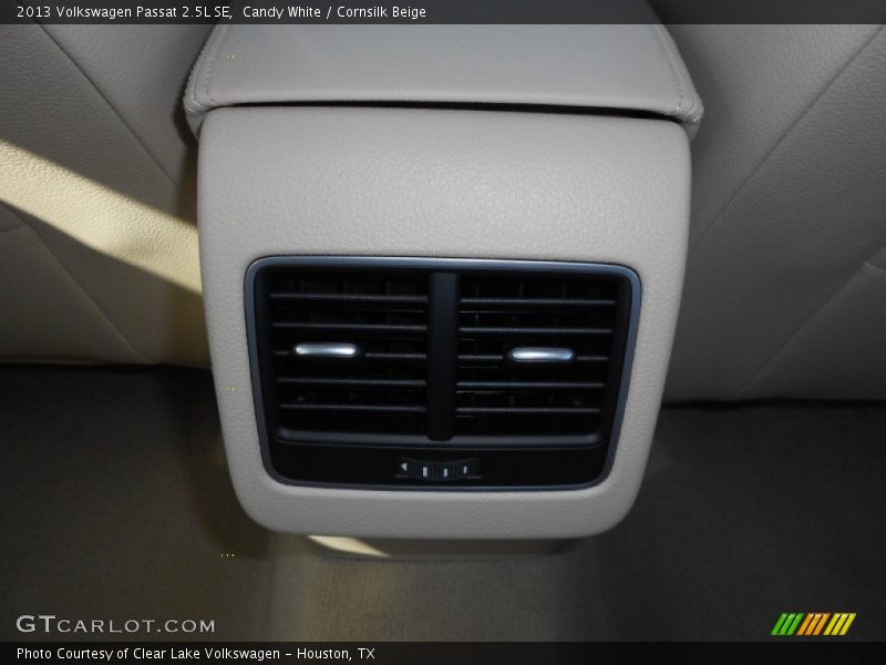 Candy White / Cornsilk Beige 2013 Volkswagen Passat 2.5L SE