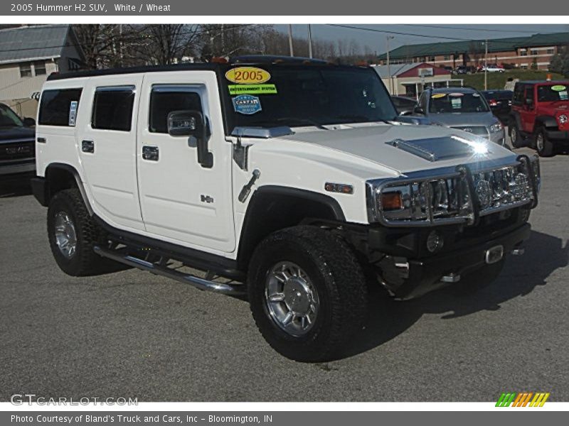 White / Wheat 2005 Hummer H2 SUV