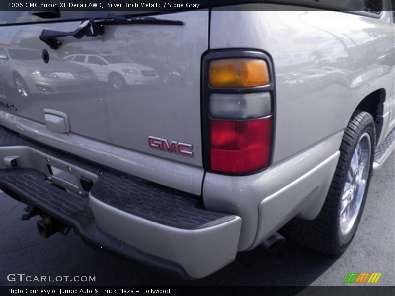 Silver Birch Metallic / Stone Gray 2006 GMC Yukon XL Denali AWD