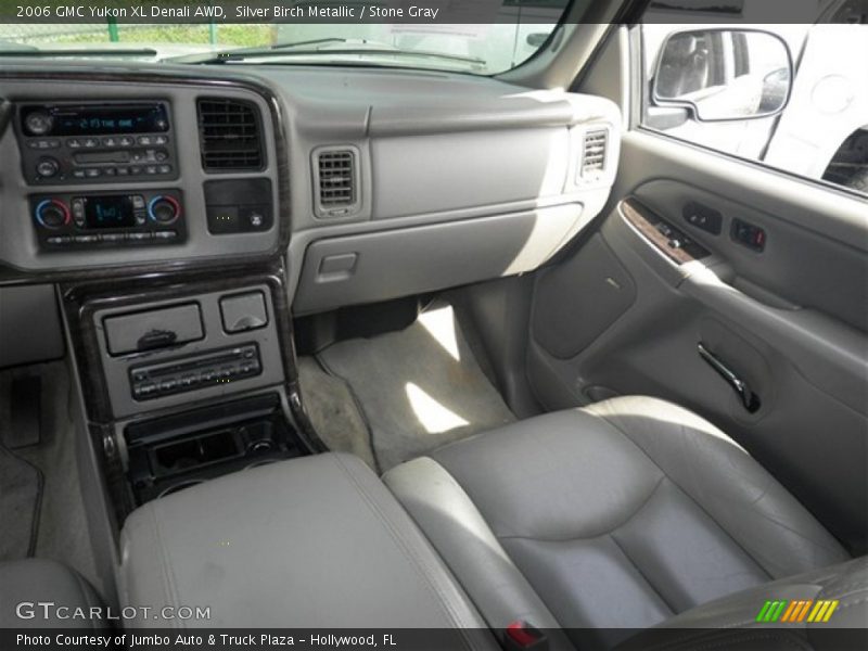 Silver Birch Metallic / Stone Gray 2006 GMC Yukon XL Denali AWD
