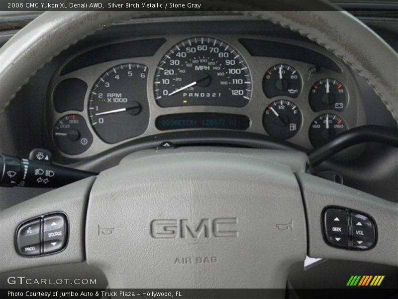 Silver Birch Metallic / Stone Gray 2006 GMC Yukon XL Denali AWD