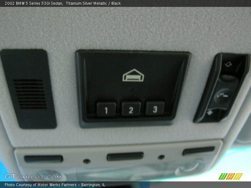 Titanium Silver Metallic / Black 2002 BMW 5 Series 530i Sedan