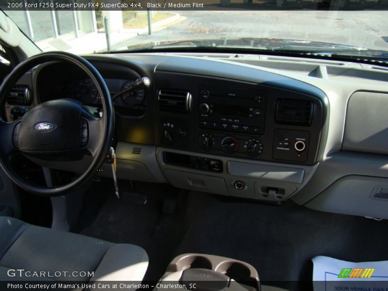 Black / Medium Flint 2006 Ford F250 Super Duty FX4 SuperCab 4x4