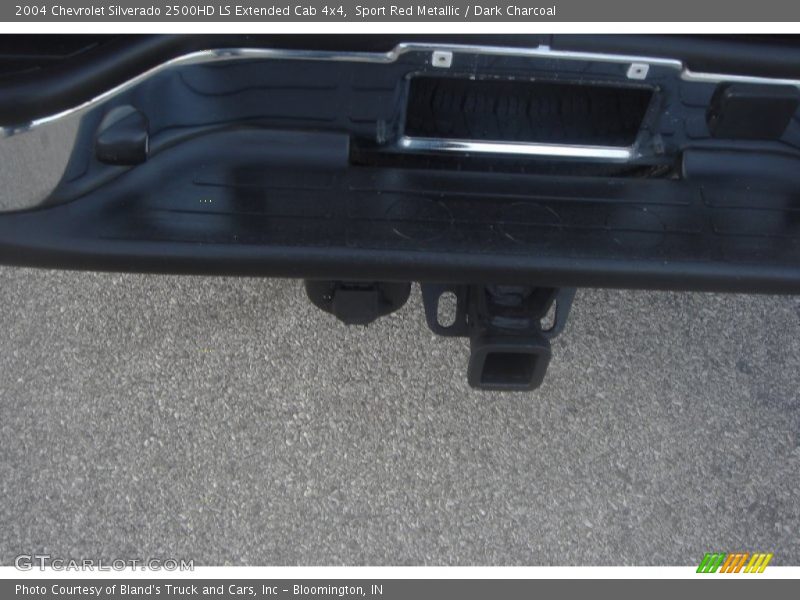 Sport Red Metallic / Dark Charcoal 2004 Chevrolet Silverado 2500HD LS Extended Cab 4x4