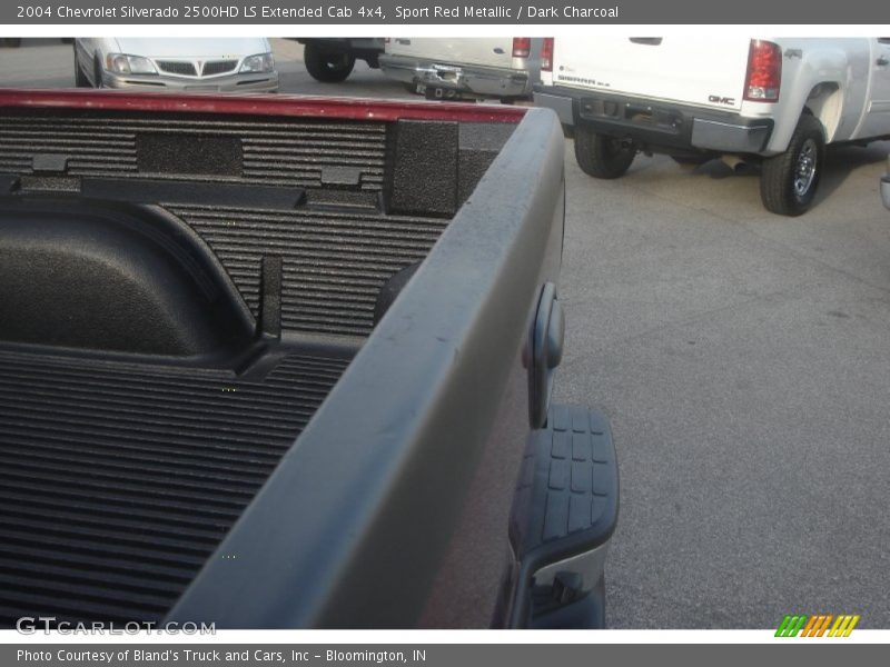 Sport Red Metallic / Dark Charcoal 2004 Chevrolet Silverado 2500HD LS Extended Cab 4x4